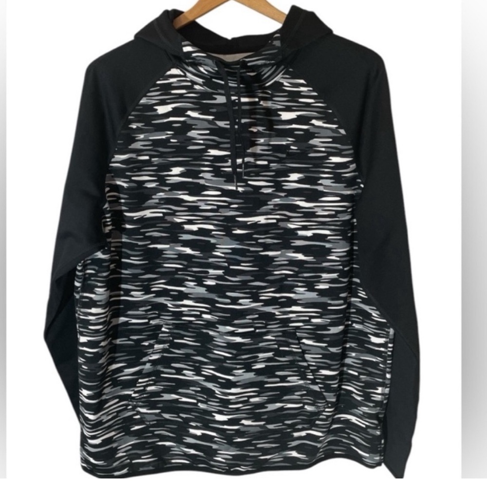 A7- Nike Therma Fit Black and Gray Patterned Men's XL Hoodie